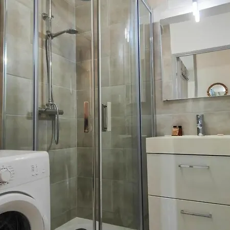 Apartment Garden 150 M From The Fréjus