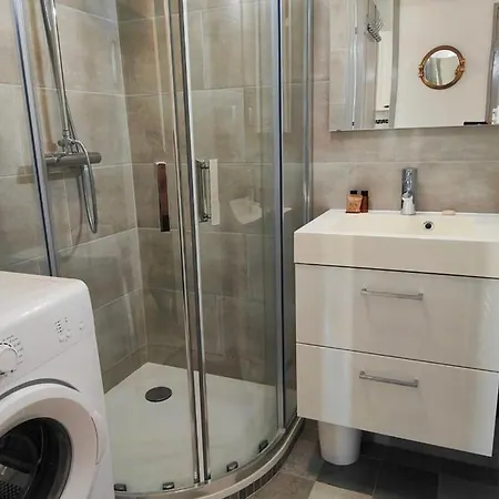 Garden 150 M From The Fréjus