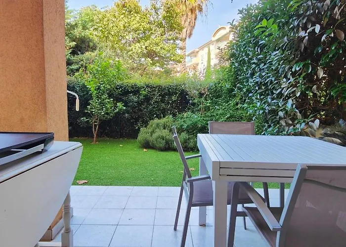 Apartmán Garden 150 M From The